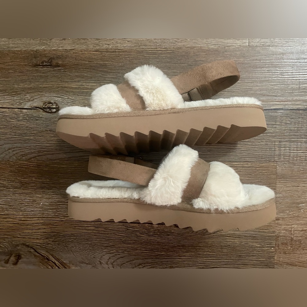 UGG Koolaburra Slides Sandals Women’s US 9 Adjustable Fuzz’d Out Comfort Buckle - Picture 2 of 13